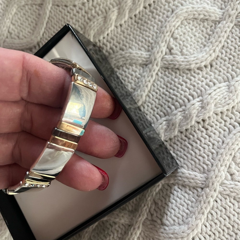 Nine West Gold and Silver Bracelet and Earring Set great gift! - Picture 5 of 11